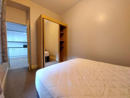 1 bedroom Flat to let in Union Grove, The West End, Aberdeen, AB10