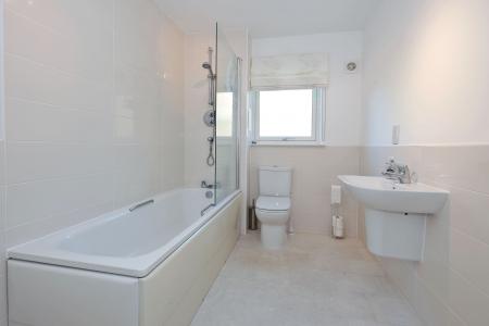 2 bedroom Flat for sale in East Park, Banchory, AB31