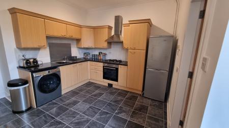 1 bedroom Flat to let in Great Western Place, Aberdeen, AB10