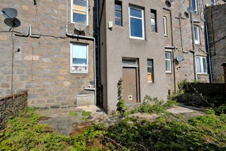 1 bedroom Flat for sale in Northfield Place, Rosemount, Aberdeen, AB25