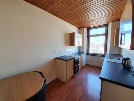 1 bedroom Flat to let in Sinclair Road, Torry, Aberdeen, AB11