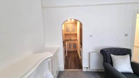 1 bedroom Flat to let in Wallfield Crescent, Rosemount, Aberdeen, AB25