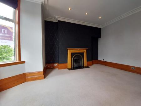 2 bedroom Flat to let in Forest Avenue, The West End, Aberdeen, AB15