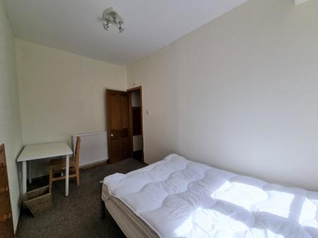 2 bedroom Flat to let in Merkland Road East, Pittodrie, Aberdeen, AB24