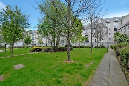 2 bedroom Flat for sale in Dee Village, Millburn Street, The City Centre, Aberdeen, AB11