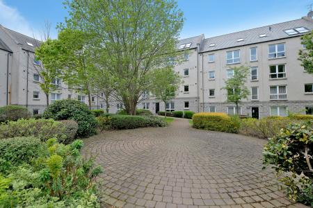 2 bedroom Flat for sale in Dee Village, Millburn Street, The City Centre, Aberdeen, AB11