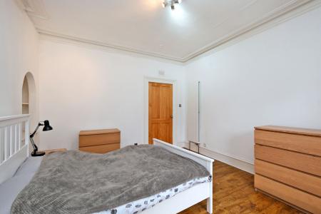 1 bedroom Flat for sale in 44F Summerfield Terrace, Aberdeen, AB24