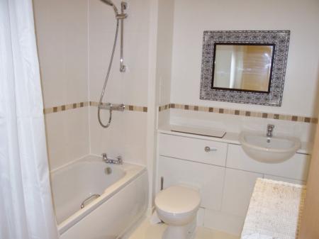 2 bedroom Flat to let in Merkland Lane, Pittodrie, Aberdeen, AB24