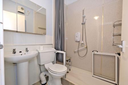 2 bedroom Flat for sale in Urquhart Road, Aberdeen, AB24