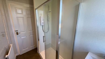2 bedroom Flat to let in Anderson Road, Hilton, Aberdeen, AB24