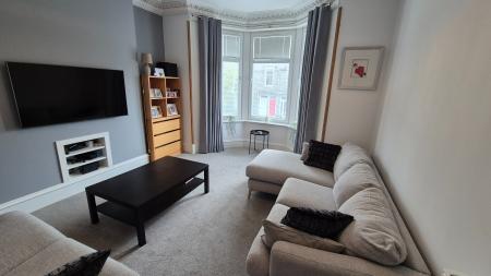 2 bedroom Flat to let in Hilton Street, Hilton, Aberdeen, AB24
