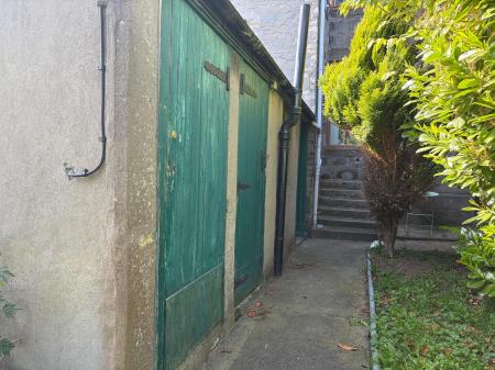 2 bedroom Flat to let in Hilton Street, Hilton, Aberdeen, AB24