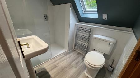 2 bedroom Flat to let in High Street, Banchory, AB31