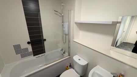 2 bedroom Flat to let in Hardgate, Aberdeen, AB11