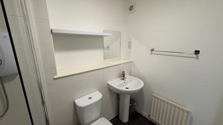 2 bedroom Flat to let in Hardgate, Aberdeen, AB11