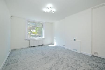 2 bedroom Ground floor maisonette for sale in Clifton Road, Hilton, Aberdeen, AB24