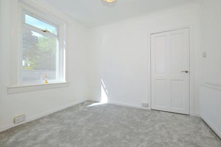 2 bedroom Ground floor maisonette for sale in Clifton Road, Hilton, Aberdeen, AB24