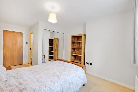 2 bedroom Flat for sale in Great Western Road, The City Centre, Aberdeen, AB10