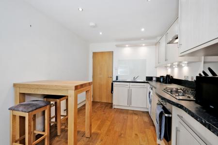 2 bedroom Flat for sale in Great Western Road, The City Centre, Aberdeen, AB10