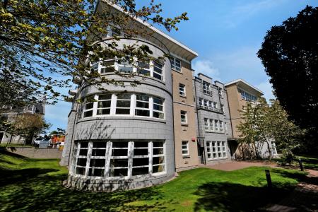 Great Western Road, The City Centre, Aberdeen, AB10