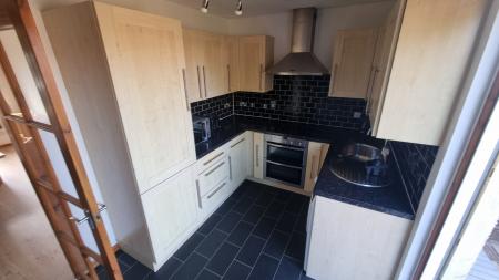 2 bedroom Terraced House to let in Fairview Crescent, Danestone, Aberdeen, AB22