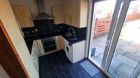 2 bedroom Terraced House to let in Fairview Crescent, Danestone, Aberdeen, AB22
