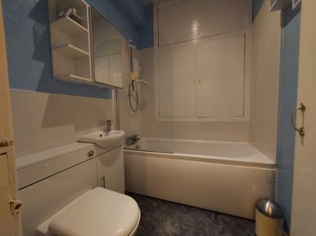 1 bedroom Flat to let in Roslin Street, The City Centre, Aberdeen, AB24