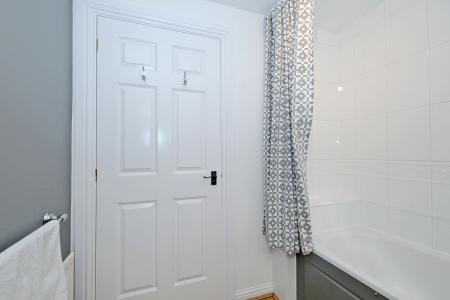 2 bedroom Flat for sale in Morningfield Mews, The West End, Aberdeen, AB15