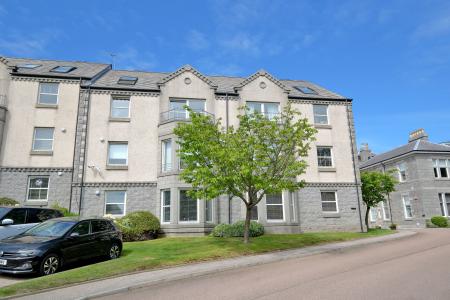 2 bedroom Flat for sale in Morningfield Mews, The West End, Aberdeen, AB15
