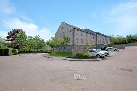 2 bedroom Flat for sale in Morningfield Mews, The West End, Aberdeen, AB15