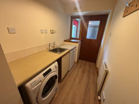 4 bedroom Detached house to let in Inchmarlo, Banchory, AB31