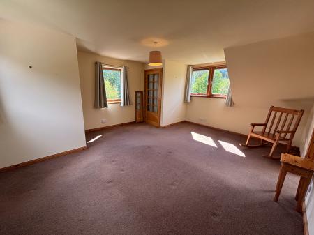 4 bedroom Detached house to let in Inchmarlo, Banchory, AB31