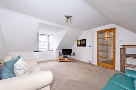1 bedroom Flat for sale in High Street, Banchory, AB31