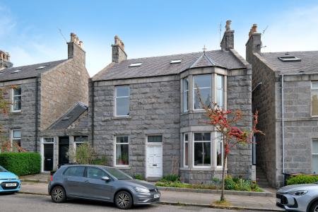 4 bedroom Apartment for sale in Whitehall Road, The West End, Aberdeen, AB25