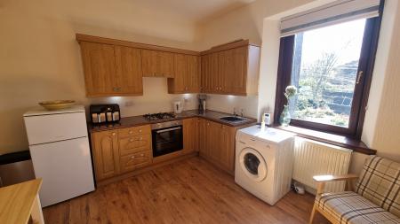 1 bedroom Flat to let in Walker Place, Torry, Aberdeen, AB11