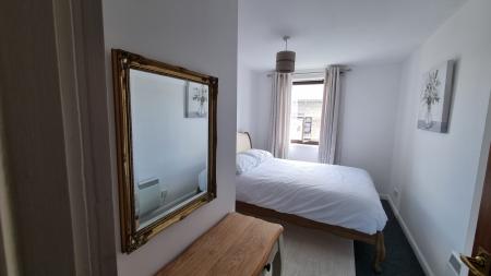 2 bedroom Flat to let in Back Hilton Road, Aberdeen, AB25
