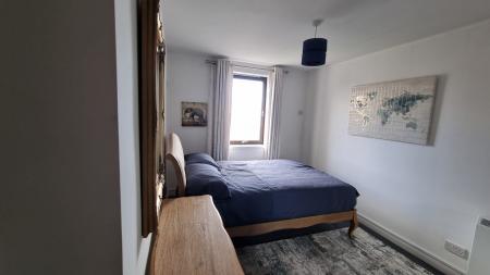 2 bedroom Flat to let in Back Hilton Road, Aberdeen, AB25