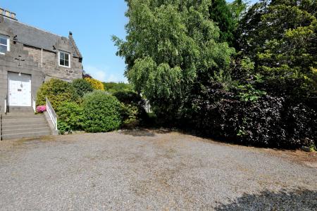 1 bedroom Flat for sale in Dungeith House, Banchory, AB31