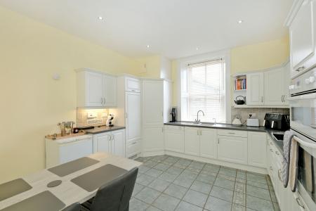 1 bedroom Flat for sale in Dungeith House, Banchory, AB31