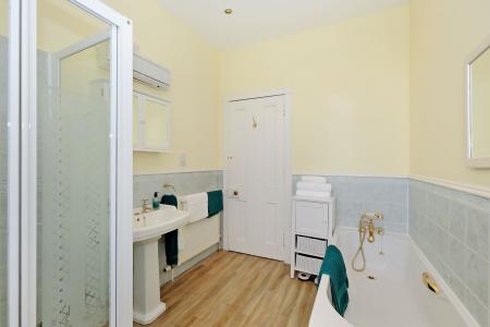 1 bedroom Flat for sale in Dungeith House, Banchory, AB31