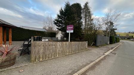 4 bedroom Detached house to let in Perkhill Road, Lumphanan, AB31