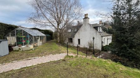 4 bedroom Detached house to let in Perkhill Road, Lumphanan, AB31