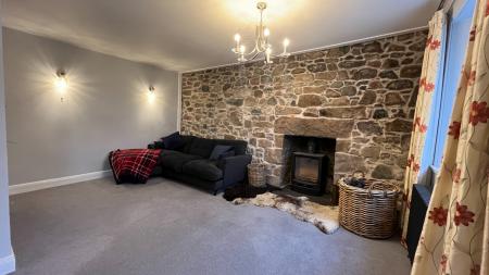 4 bedroom Detached house to let in Perkhill Road, Lumphanan, AB31