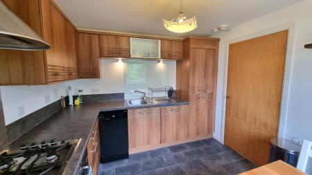 2 bedroom Flat to let in Dee Village, The City Centre, Aberdeen, AB11