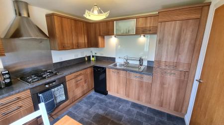 2 bedroom Flat to let in Dee Village, The City Centre, Aberdeen, AB11