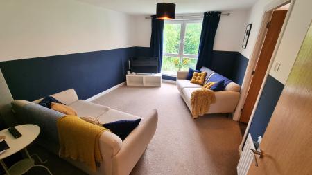 2 bedroom Flat to let in Dee Village, The City Centre, Aberdeen, AB11