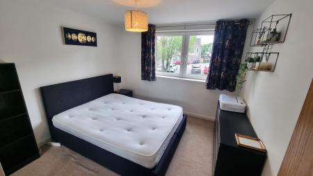2 bedroom Flat to let in Dee Village, The City Centre, Aberdeen, AB11