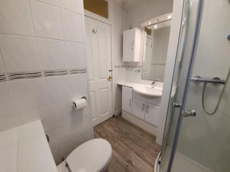 1 bedroom Flat to let in Craigielea Avenue, Aberdeen, AB15