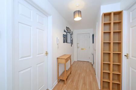 2 bedroom Flat for sale in Millbank Lane, The City Centre, Aberdeen, AB25