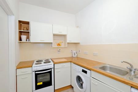 3 bedroom Flat for sale in Froghall Terrace, Froghall, Aberdeen, AB24